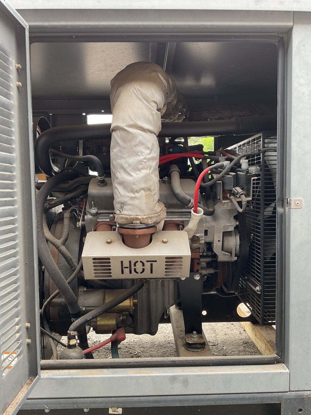 35 KW Generac #12455410200, Natural gas generator set, 120/240 Volts, 1-phase, 1800 RPM, S/N: 2108118, 2010 - Image 9