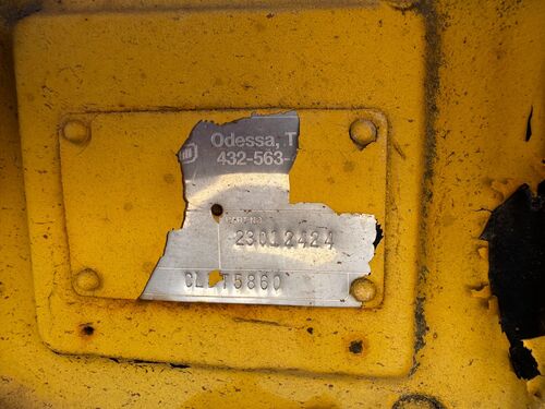 Caterpillar #3406C, industrial engine power unit, Allison 5860 transmission, air compressor - Image 4