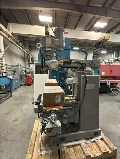 Acra #LCTM1, vertical mill, 39" x16.3" x5" travel, 3 HP, 10" x54" table, 18.5" ram, 9.6-28.1" throat, 1-shot - Image 2
