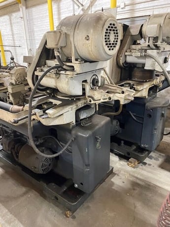 Heald #72-A, ID Grinder, 11" swing, 6 jaw 8" chuck - Image 4
