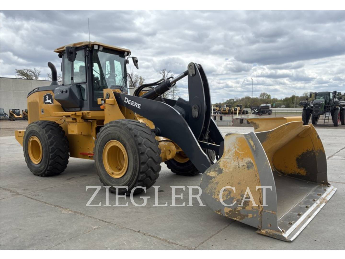 Deere & Co. 644P, Wheel Loader, 6010 hours, S/N: 1DW644PAAPLH17866, 2023 - Image 2