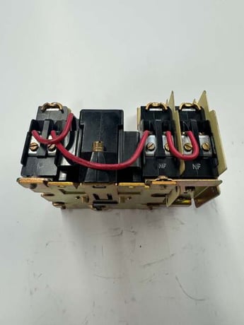 Allen-Bradley Motor Starter 709-TOD103 - Image 3