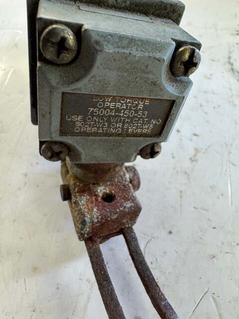 Allen-Bradley Limit Switch 802T-ALP 24-600V Allis-Chalmers - Image 5
