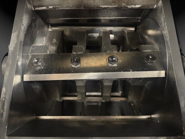 17" x 12" Cumberland #1212X, material granulator, 10 HP, 3 rotating & 2 bed knives, 2017 - Image 8