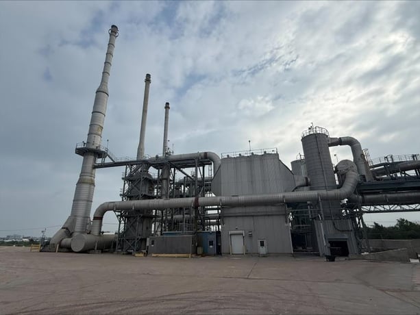 Electrostatic precipitator, McGill AirClean 3-200, for glass furnace emission/polution Control - Image 1