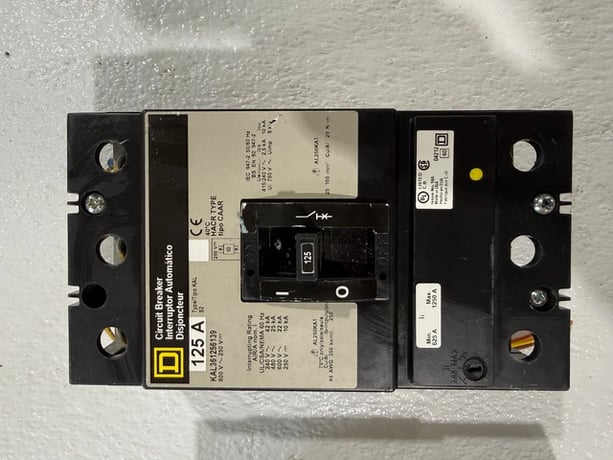 125 Amps, Square D #KAL36125139, Molded Case Circuit Breaker, 3-pole, 240/480/600 VAC, 250 VDC, 3PH - Image 1