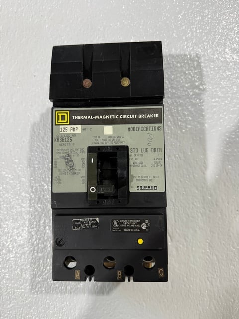 125 Amps, Square D #KA36125, Molded Case Circuit Breaker, 3-pole, 240/480/600 VAC, 250 VDC, 3PH - Image 1