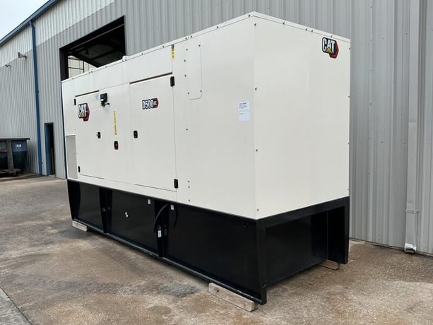 500 KW Caterpillar #D500GC, diesel generator set, 277/480 Volts, 3-phase, 762 HP @ 1800 RPM, C15 engine, Tier - Image 2