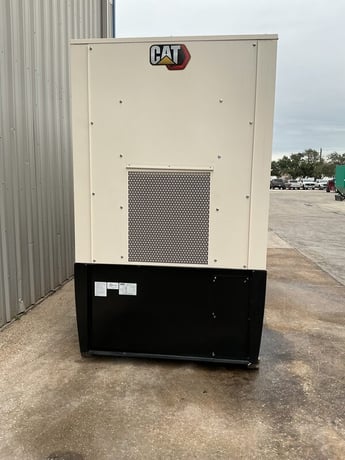 500 KW Caterpillar #D500GC, diesel generator set, 277/480 Volts, 3-phase, 762 HP @ 1800 RPM, C15 engine, Tier - Image 4