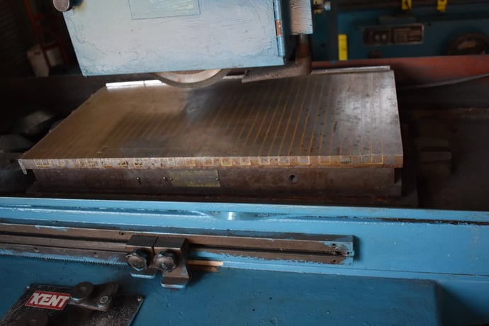 12" x 25" Kent #KGS-306AHD, Reciprocating Surface Grinder, 12" x 1.25" wheel, 21.62" spindle to table, 3 HP - Image 4