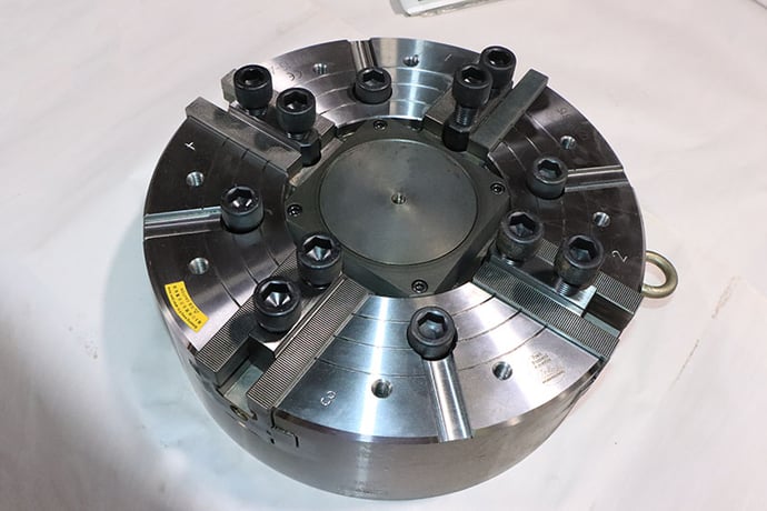 15" Atlas #4ATL15-A11, hydraulic chuck lathe, 4-jaws, A-11 mount, 4.625" hole - Image 1