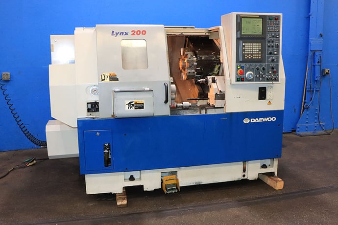 Daewoo Doosan #Lynx-200LC, CNC lathe, 18.1" swing, collet chuck, 1.5" bar, 19.6" centers, 11.02" dia., 19.68" - Image 3