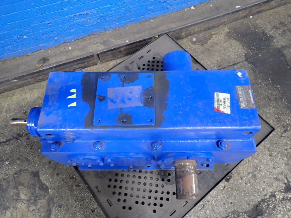 25.9 HP @ 1750 RPM, Philadelphia, Gearbox, 159.00 :1 ratio - Image 6