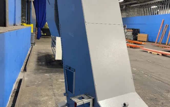 21" wide, Chip Conveyor, 60" flat, 60" rise, 200/220 V. - Image 5