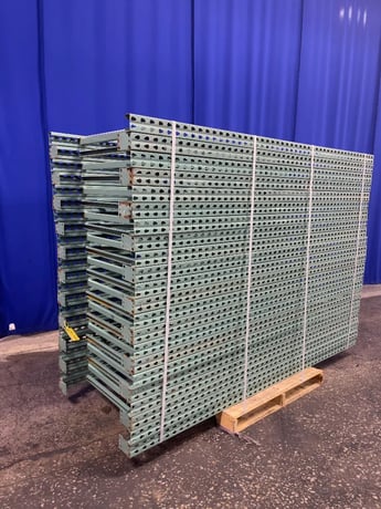 Pallet Racking Uprights, Tear Drop, 96" x 32", 4-1/2" x 3" plate - Image 2