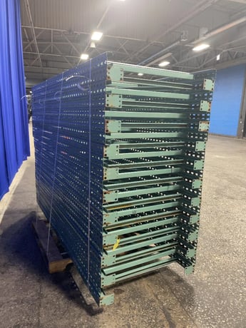Pallet Racking Uprights, Tear Drop, 96" x 32", 4-1/2" x 3" plate - Image 3