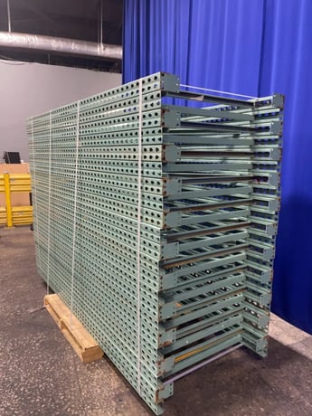 Pallet Racking Uprights, Tear Drop, 96" x 32", 4-1/2" x 3" plate - Image 4
