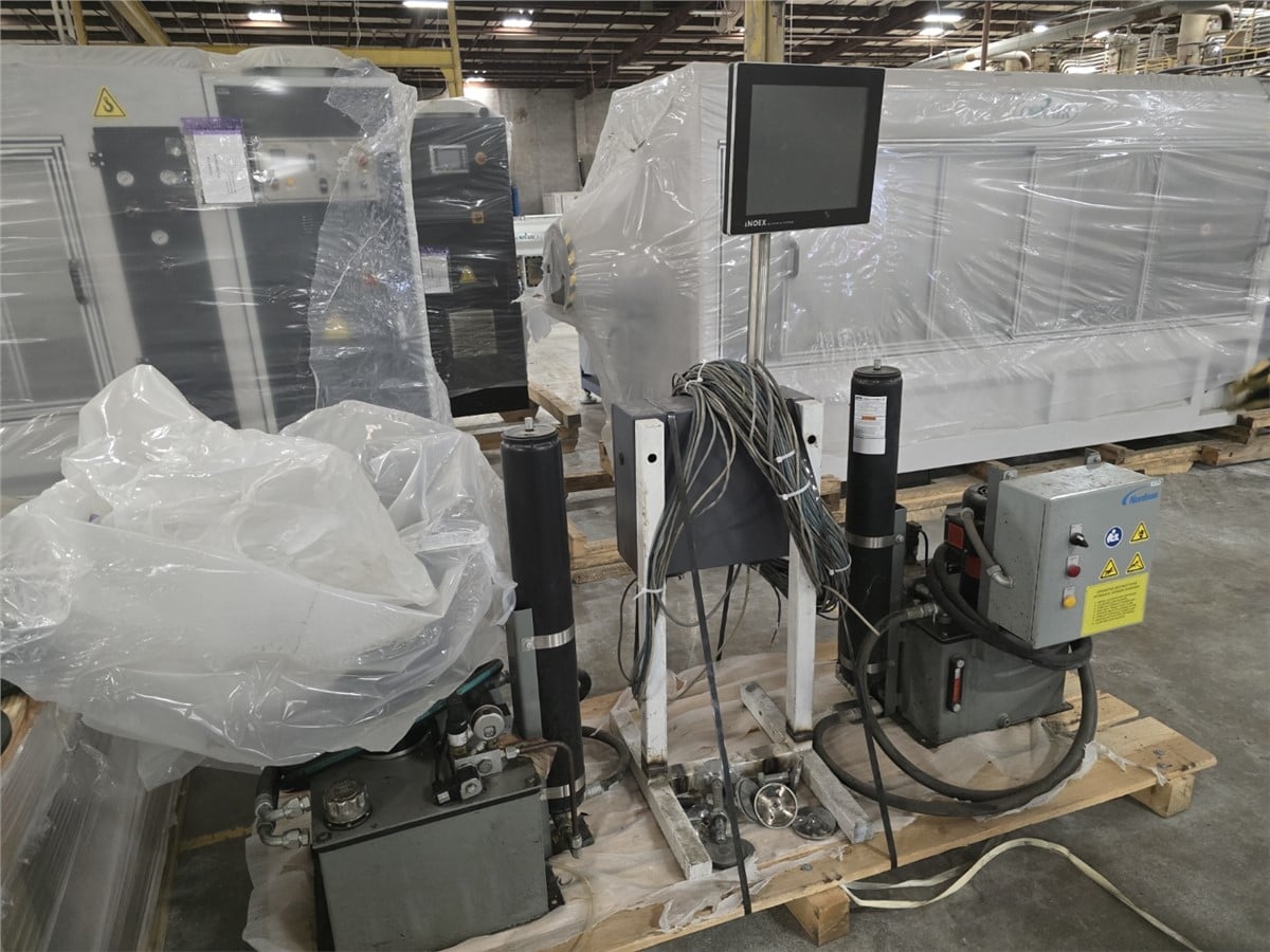 Davis Standard, pipe manufacturing line, 1/2"-1" HDPE pipe, 2.5" extruder 42:1 L/D, vacuum bath, haul off - Image 1