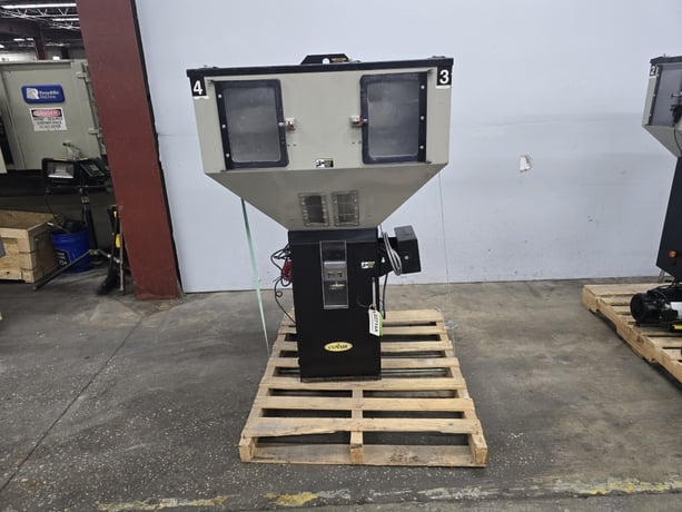 Conair #TB250, gravimetric blender, 950 LB/HR, 4-component, 5.5 LB batch, TBC touchscreen control, 120/1/60 - Image 1