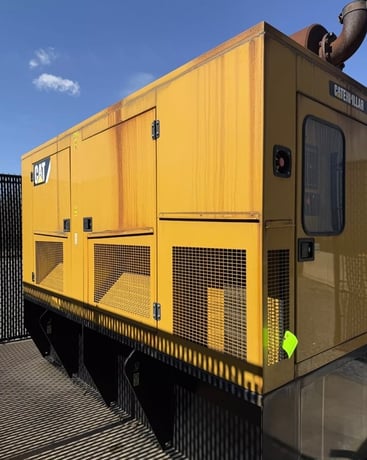 300 KW Caterpillar #C9, Diesel Generator Set, 480 Volts, 1800 RPM, EMCP 4.2 control panel, 3PH, 590 hours - Image 2