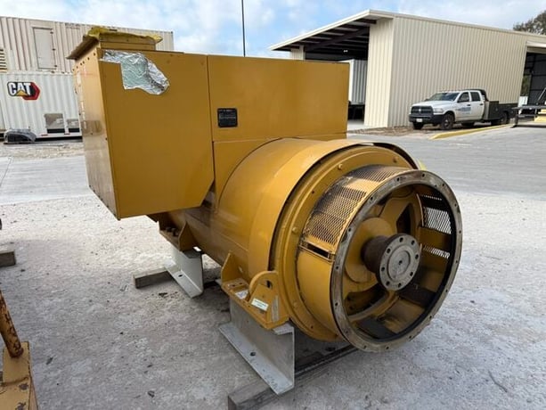 2000 KW, 1800 RPM, Kato, Generator End, 7200/12470 Volt, 3PH - Image 2