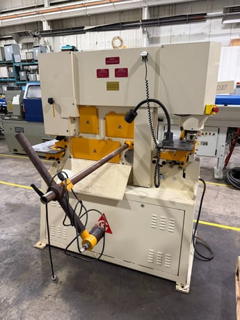 5" x 5" x 1/2" Geka #Hydracrop-80S, Ironworker, 88 ton, 12" throat, 2022 - Image 6