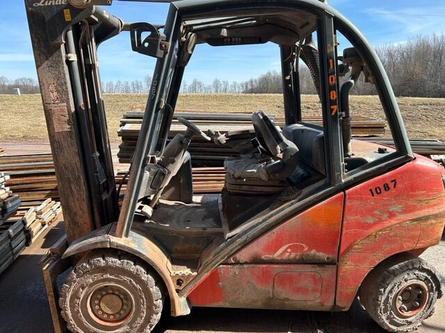 5600 lb. Linde #H30D, sit-down forklift, FOR PARTS, 184" mast, diesel, 3422 hours, 2006, 10555 - Image 1