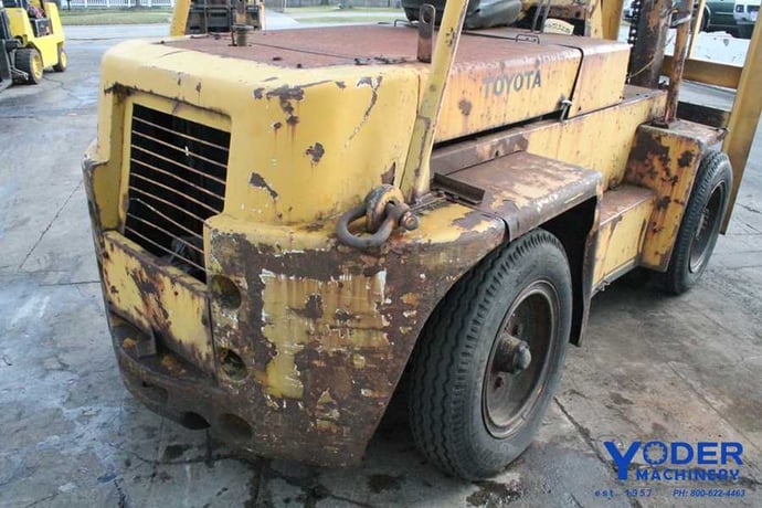 13000 lb. Toyota #FD60, diesel forklift, pneumatic tires, 1008" lift, 1970, #65320 - Image 6