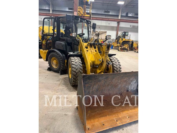 Cat 906, Wheel Loader, 1192 hours, S/N: MZ600755, 2024 - Image 2