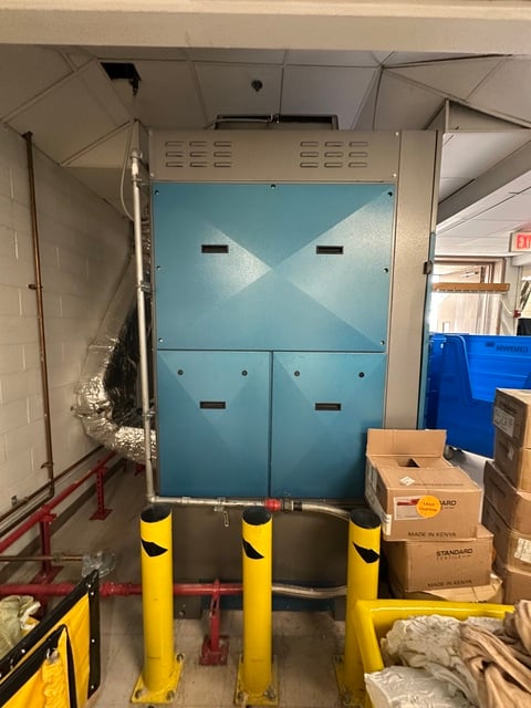 225 Lb. B & C Technologies #DI-225, Natural Gas Dryer, reversing drum, tilt function, microprocessor - Image 2