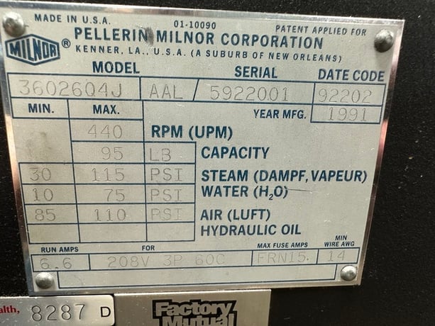 95 Lb. Milnor #36026Q4J, Washer Extractor, steam injection, 440 RPM extract, EP Plus Control, 208 Volt, 1991 - Image 4