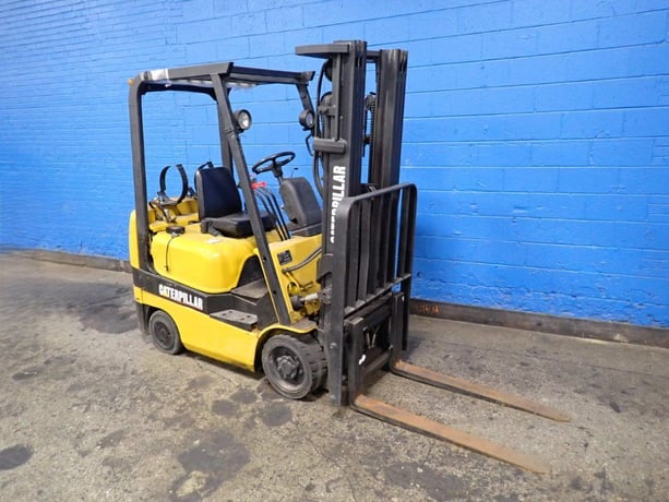 2,000 lb. Mitsubishi Caterpillar #FGC18K, Propane Forklift, 42" forks, AS IS - Image 1