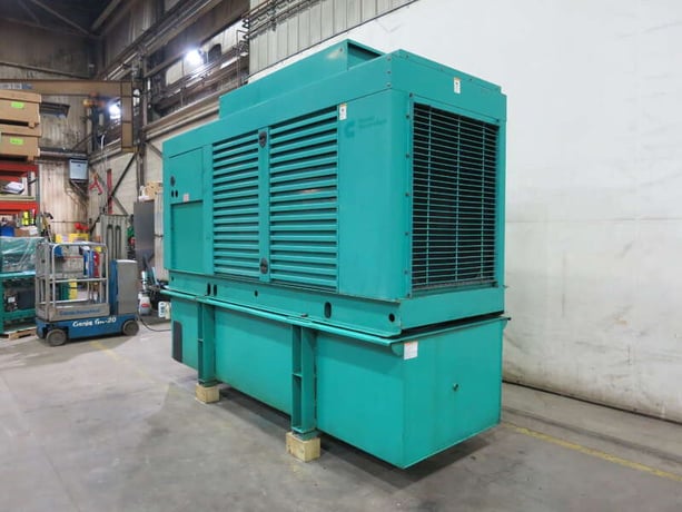 400 KW Cummins #DFCE, diesel generator set, 277/480 Volts, 508 hours, 605 HP @ 1800 RPM, NTA-855-G5 engine - Image 3