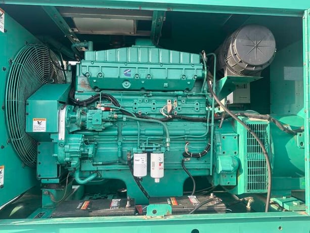 400 KW Cummins #DFCE, diesel generator set, 277/480 Volts, 508 hours, 605 HP @ 1800 RPM, NTA-855-G5 engine - Image 6