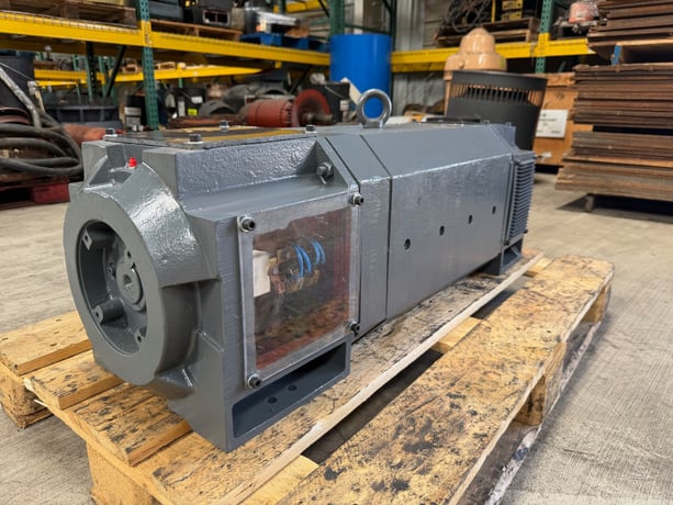 150 HP 1750/2000 RPM Reliance, Frame 2815ATZ, 500 VA, 300 VF, rblt. - Image 2