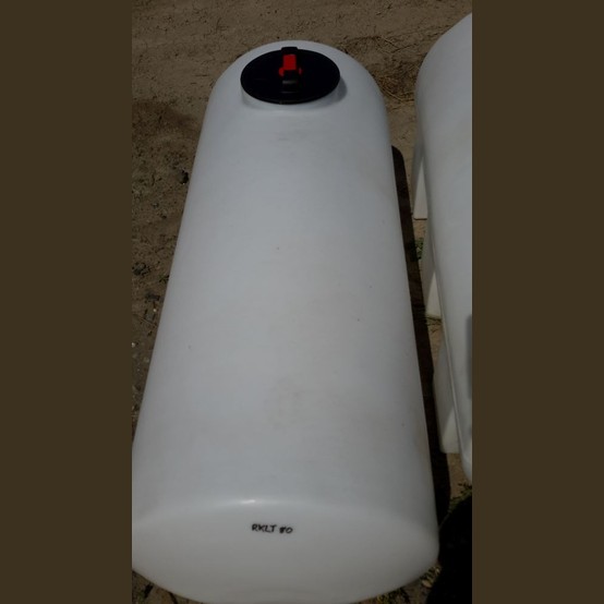80 Gallon Polyethylene Leg Tank, #RKLT-80, 364 Liters, NEW, N - Image 2