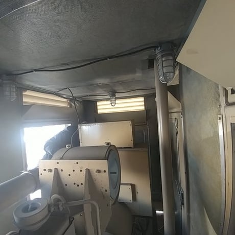 250 KW Cummins #855, Diesel Generator, 480 Volt, trailer mounted, 914 hours, 1990 - Image 1
