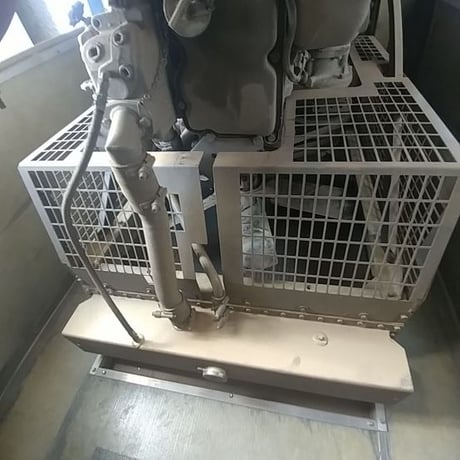 250 KW Cummins #855, Diesel Generator, 480 Volt, trailer mounted, 914 hours, 1990 - Image 2