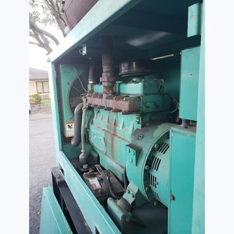 30 KW Cummins Onan #30.0DL6-15R, Diesel Generator, 208/480 Volts, 1800 RPM, 200-gallon DW fuel tank, 3330 - Image 5