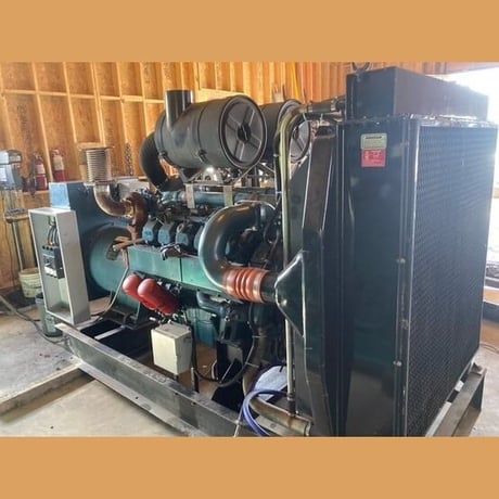 400 KW Daewoo Doosan #P180LE-1, Diesel Generator, 347/600 Volts, 1800 RPM, sound enclosure, 84 hours - Image 2