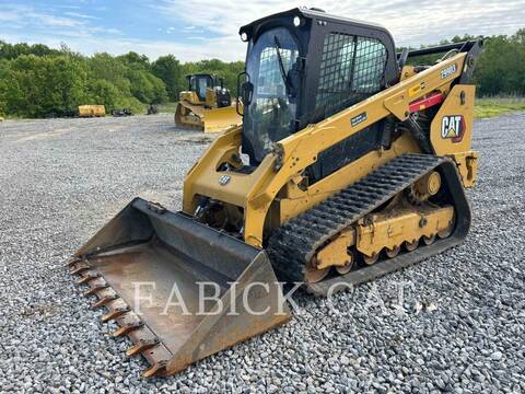 Cat 299D3 C3H3, 2280 hours, S/N: P3R01714, 2023 - Image 1