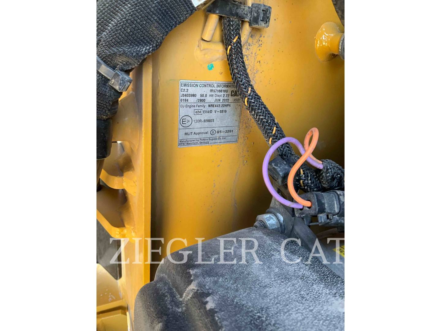 Caterpillar 239D3, 2036 hours, S/N: RWK00271, 2023 - Image 8