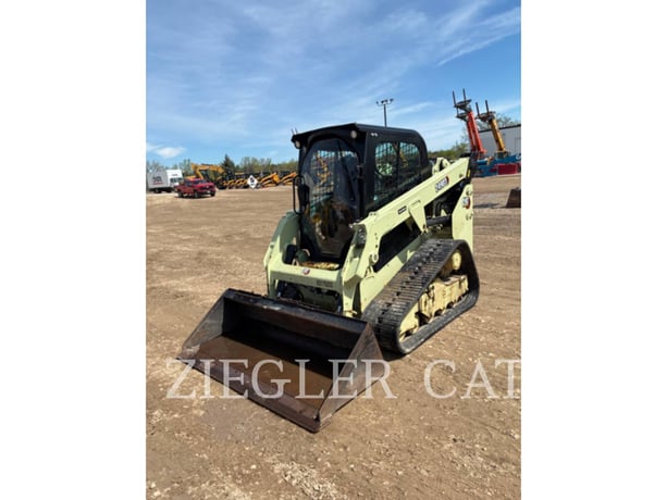 Caterpillar 249D3, 1120 hours, S/N: WS501626, 2022 - Image 1