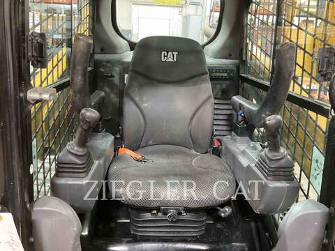 Caterpillar 239D3, 1965 hours, S/N: RWK00269, 2023 - Image 8