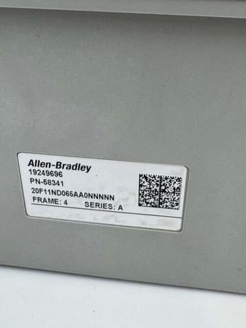 Allen-Bradley Variable Frequency Drive 20F11ND065AA0NNNNN 480V 3-Phase - Image 3