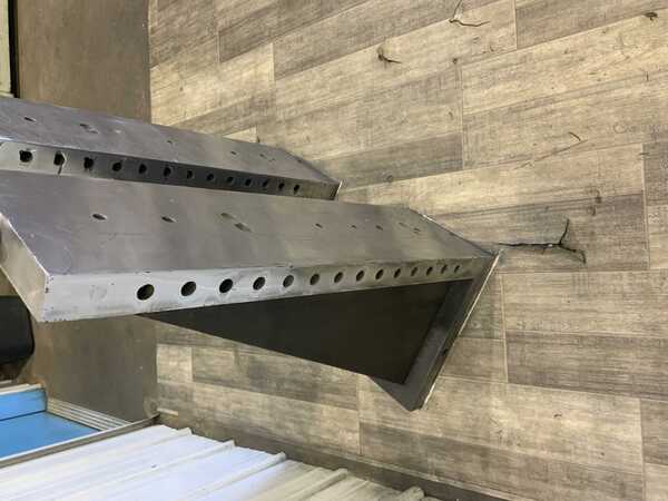 10" x 35-1/4" x 15-3/4" Angle platess, 2" plate face thickness (2 available) - Image 6