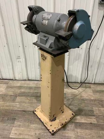 8" General #EG-800, double pedestal g5rinder, part rest, on pedestal, 3/4 HP, 3450 RPM - Image 6