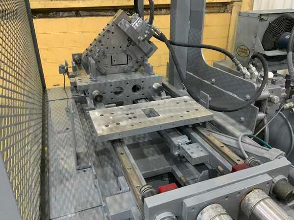 Form Process Engineering hydraulic flying cut off, 20" stroke, 20 HP - Image 2