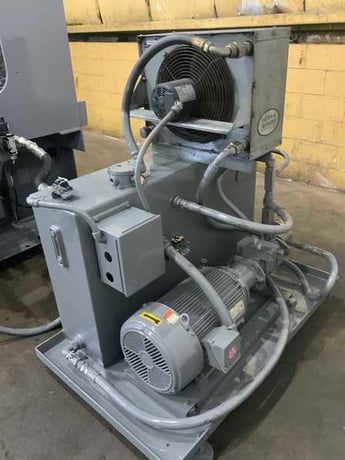 Form Process Engineering hydraulic flying cut off, 20" stroke, 20 HP - Image 3