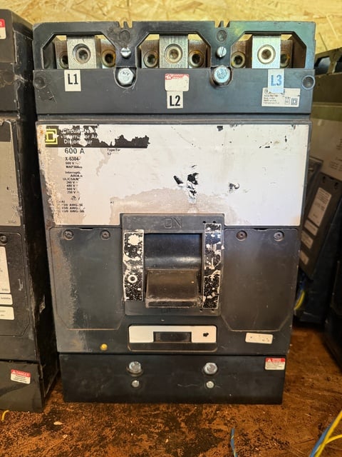 600 Amps, Square D, X6304, Molded Case Circuit Breaker, 600 VAC, 3-pole - Image 1